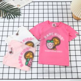 Enfants Cartoon T-shirt Boys Strawberry Monkey Letter Imprimé à manches courtes T-shot 2024 Kids Designer Vêtements d'été Girls Coton Tops décontractés Z7506