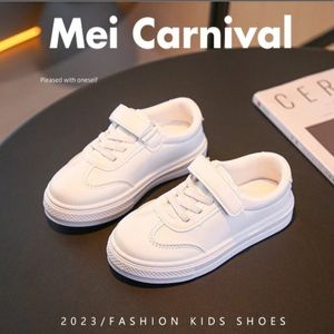 Casual schoenen voor kinderen Wit Pu-leer Effen ontwerp Schoolkinderen Sneakers Unisex All-match 26-36 Vier seizoenen jongensmeisjesschoenen 240116