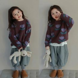 Kinderkleding Meisjes Trui Herfst en Winter Koreaanse stijl Tulpbloem Pullover Trui Mode Stijlvolle Top 240129
