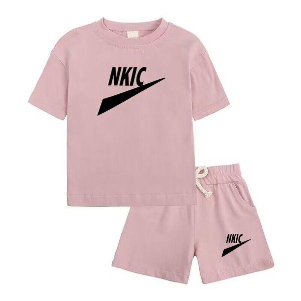 Conjuntos de ropa de marca infantil para niños Summer Summer Estilo deportivo Ropa de moda Camiseta de algodón Camiseta de mangas cortas Traje 2 PCS