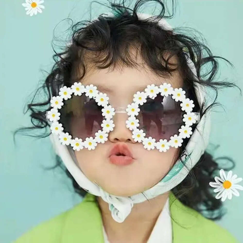 Barn daisy blommor solglasögon barn mode solglasögon flickor baby kreativ glasögon utomhus UV400 -skyddsglasögon