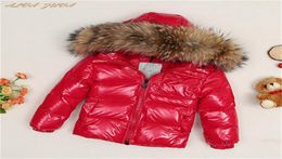 Enfants Down Jacket 2018 Russie Hiver Raccoon Collier de fourrure Enfants Chaussure de neige chaude pour garçons Girls Cyy1491885884