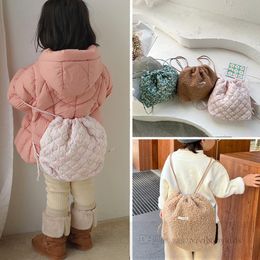 Enfants Fleep Backpacks Girls Diamond Littlce Quilted Casual Sac à dos Enfants TrawString Double Backet Back Back Z6267