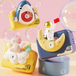 Niños Ins Cute Cartoon Unicorn Bubble Machine Bubble Blowing Astronaut Music Music Light Bubble Machine Toy For Kids Gift 240523