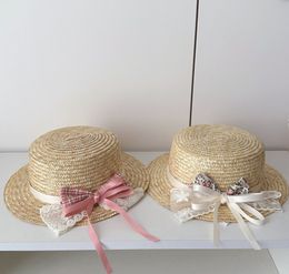 Enfants à carreaux à lampe en dentelle Bows Sunhats Summer Enfants Paille tisser plate Top Soleil Girls Chatle de plage Big Brim Sunblock Cap Z7613