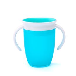 Tasse d'eau magique en silicone pour enfants, degré d'eau potable étanche, poignée de tasse anti-étouffement et anti-chute pratique et durable, apprendre à boire une tasse magique
