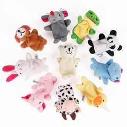 Éducation précoce pour enfants Baby Baby Plush Toys, Puppet doigt parlant d'accessoires 10 animaux / 1 ensembles, jouet animal en peluche