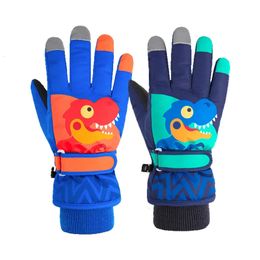 Vingerhandschoenen voor kinderen Dikker baby Winter Koraal Fleece Waterdicht Kind Ski Snowboard Buitensporten Kinderen Sneeuwwanten voor meisjes Jongens 231031