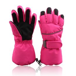 Gants pour enfants Gants d'équitation d'hiver chauds Gants de sport de ski à cinq doigts pour enfants Mitaines antidérapantes imperméables et coupe-vent 231115