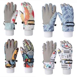 Gants pour enfants hiver enfants pour garçon fille mignon imprimé FiveFinger Ski imperméable Noslip épaissi neige enfants accessoires 412Y 231031