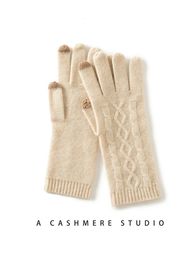 Gants pour enfants hiver gants en cachemire de haute qualité pour écran tactile femmes doux chaud Stretch tricot mitaines doigt complet Guantes femme Crochet Luvas 231115