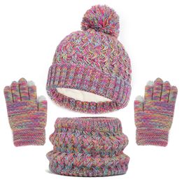 Chapeaux pour enfants, écharpes, gants, chapeaux de bébé trois pièces d'automne et d'hiver avec polaire supplémentaire