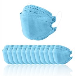 Masques pour enfants quatre couches avec un tissu en fonte confortable et respirant en forme de poisson et un masque de prévention épidémique jetable anti-buts