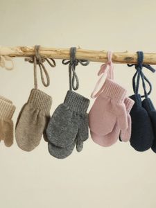 Kinderwanten 100% baby kasjmier gebreide wanten voor kinderen van 2-6 jaar jongen meisje kasjmier handschoenen kinder string wanten winter buiten Kerstmis 231202