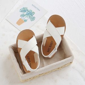 Sandalias de cuero PU para niños, zapatos de fondo blando cómodos y cruzados, de verano, para niñas y niños pequeños