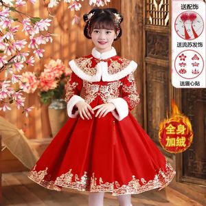 Robe Hanfu rouge pour enfants, robe d'hiver rembourrée en velours pour femmes, robe de bébé, fête de printemps, service 240122