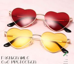 Lunettes de soleil pour enfants mode multi-couleur classique femmes hommes lunettes leader sport ombrage tendance mignon coeur couleur 5278