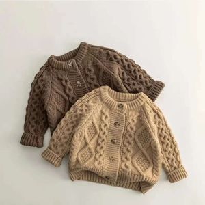 Cardigan en tricot de pull pour enfants pour les filles garçons manches longues à manches longues à la veste épaissie chaude 5 jours