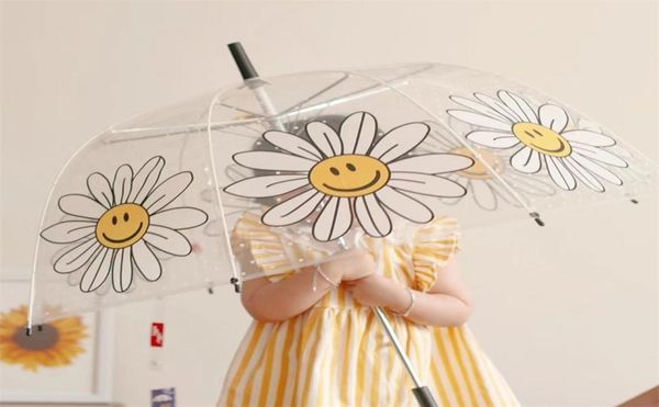 Le parapluie pour enfants est à l'épreuve du vent et à l'épreuve étanche