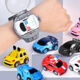 Children s horloges Mini Watch Control Car Cute RC begeleiden met je kinderen cadeau voor jongens op verjaardag kerstwatch speelgoed 87hd 230421