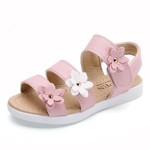 Enfants sandales de mode d'été filles princesse à l'extérieur de plage chaussures beaux motifs de fleur bébés chaussures de chaussures enfants confortables 240430