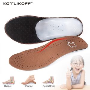 Semelles orthopédiques en cuir pour enfants semelles orthopédiques en cuir pour enfants pour le soulagement de la voûte plantaire élevée douleur O/X jambe corrigée chaussures semelle