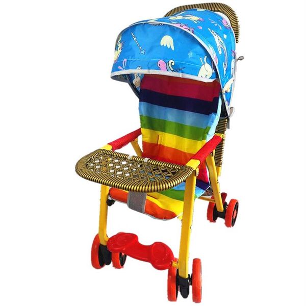 Les enfants d'été à l'extérieur mangent une chaise pliante Chariot avec tissu ombragé multi-fonction imitation rotin bébé maniabilité Poussette cool 256n