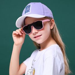 Kinderen Zonnebril Jongens Meisjes Kid Shades Heldere Lens Gepolariseerde UV400 Bescherming Stijlvolle Mode Brillen Baby Outdoor S8296