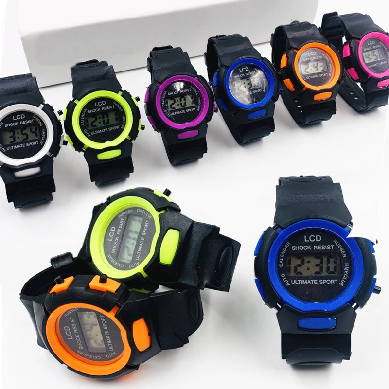 어린이 시계 스포츠 어린이 시계 실리콘 스트랩 LED 디지털 시계 어린이 학생 어린이 소년 전자 손목 시계 시계