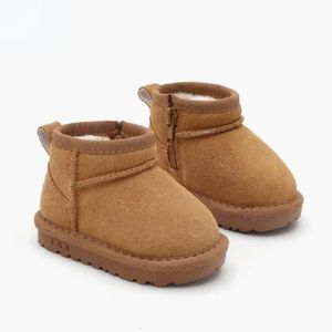 Enfants hiver daim bottes de neige supérieures bébé enfants chaud doux enfant bottines garçons filles mode peluche coton chaussures taille 16-30 240108
