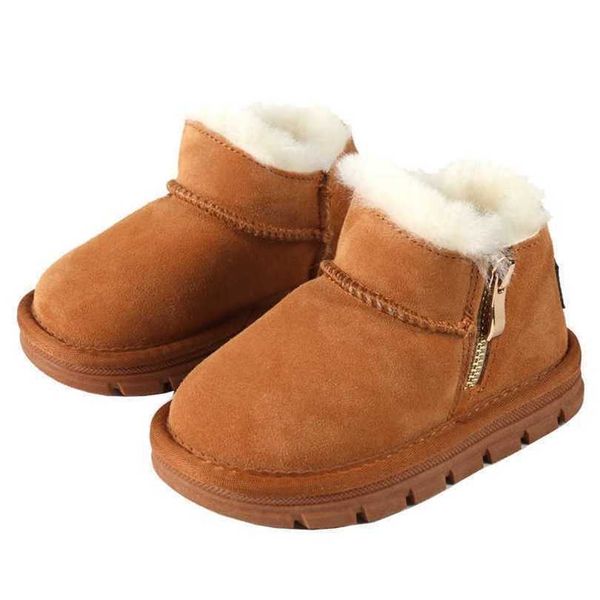 Zapatos de algodón y lana para niños, botas cortas gruesas, cálidas y antideslizantes, zapatos de bebé de invierno de felpa de cuero para niños
