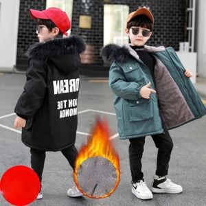 Kinderkleding Winter dons katoenen jas Parker Boy zwarte parka voor jas Baby sneeuwkleding Kinderen dikker bovenkleding 10 jaar oud 231220