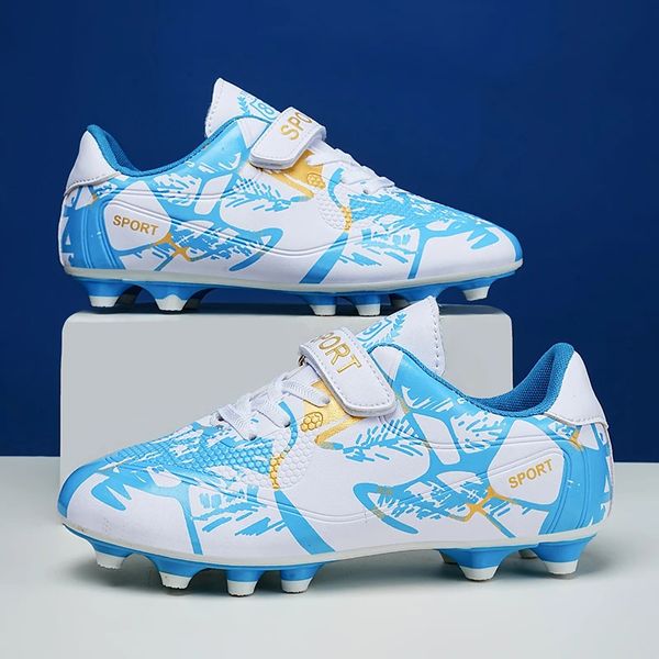 Chaussures de football pour enfants longs pics d'herbe