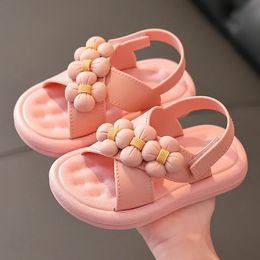 Childrens Sandals Girls Platform Flats Princess Flower Kids Baby Summer Shoes 2435 Pink Soft Fashion Fashion Kids Beach Shoes 240415