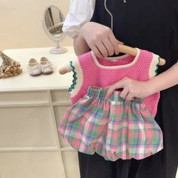 Childrens Star Round Korean Style Girls Summer Fashionable Baby Baby Knited Vest Plaid Budwaist Shorts Twopiece Suit 240510
