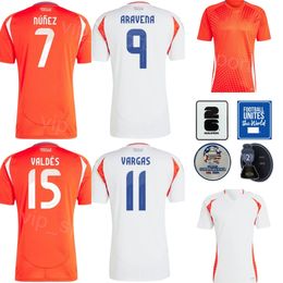 Chile 24 25 Copa America 11 Vargas Soccer Jersey National Team 19 Bolados 2 Suazo 5 Diaz 7 Alexis 4 ISLA 8 Aravena 9 Davila 22 Osorio Nunez Vidal voetbalshirt Kits Mens