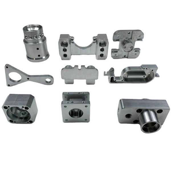 China High Precision CNC Mecking Partes de repuesto de vehículos motorizados