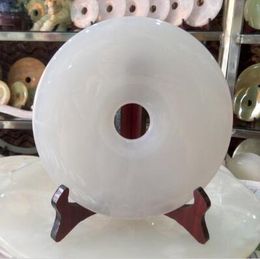 China Natuurlijke witte jade hand gesneden huisdecoratie yu bi standbeeld diameter 20cm