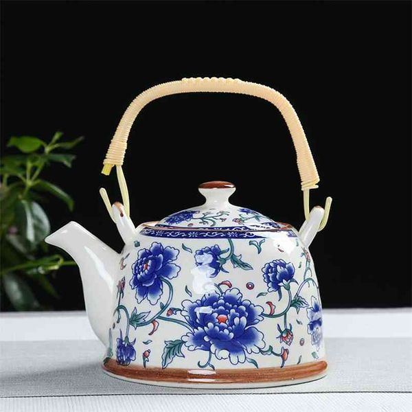 Tetera de porcelana de China con red de colador de alta capacidad 500 900 ml Juego de té de cerámica retro chino tradicional 210813