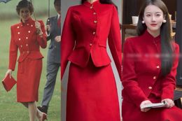 Chine rouge 2 pièces ensemble Blazer + Mini jupe costume robe de soirée de luxe fait à la main courte Mini pour les filles veste courte d'été