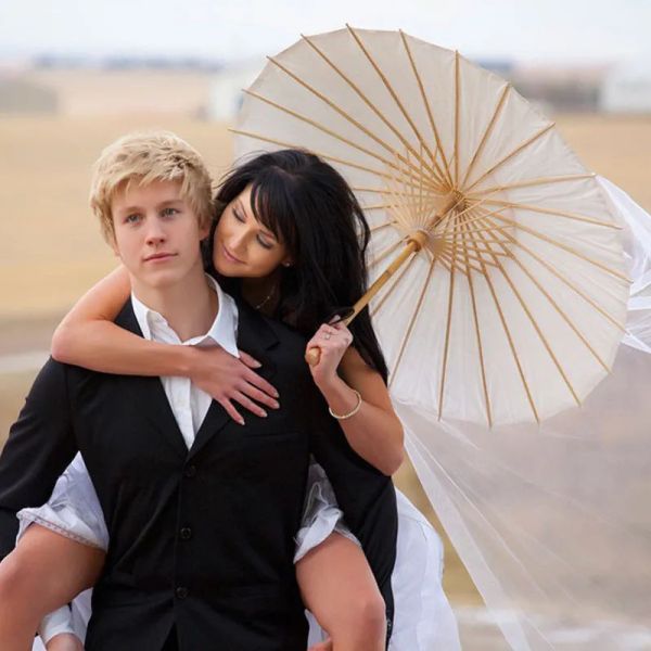 Parapluie en papier artisanal chinois pour accessoire de photographie de mariage décor de fête Parasol à long manche en papier blanc