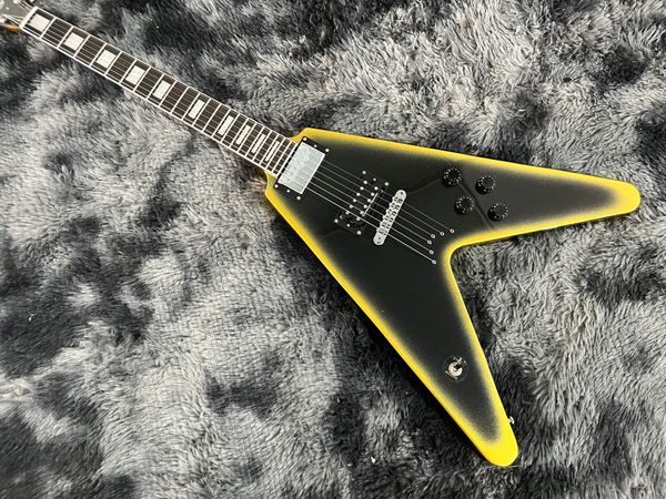 Guitarra eléctrica china Nuevo estilo volador v hardware cromado cuerpo de caoba y cuello 6 cuerdas