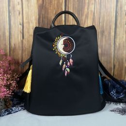Estilo étnico chino Pequeña bolso de fragancia bordada bordada bordada mochila casual mochila antirrobo bolsita Pumeng.com