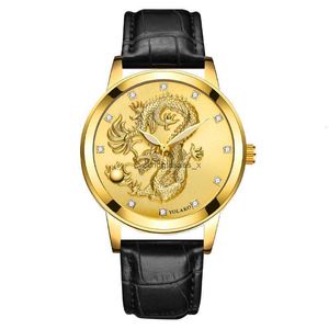 Chinese mode diamant ingelegde waterdichte drakenpatroon Mens Watch Belt horloge kwarts