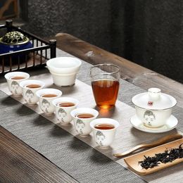 Ensemble de thé chinois Kung Fu de 10 pièces Advance blanc Jade Porcelaine Gaiwan Cérames en céramique et filtre le thé ménagers 240428