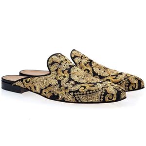 Chinese gratis verzending mannen lederen loafers flats handwerk gele borduurbloemen kleding schoenen Homecoming slippers s 146