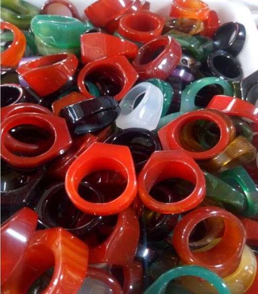 Anneau d'agate multicolore naturel chinois 19 à 22 mm à diam v17125144