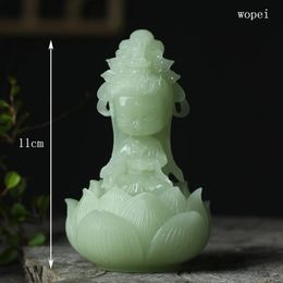 Statuette Guanyin de dessin animé de style chinois, de haute qualité, sculptée à la main, mignon petit Bodhisattva, décoration de bureau et de maison, 240325