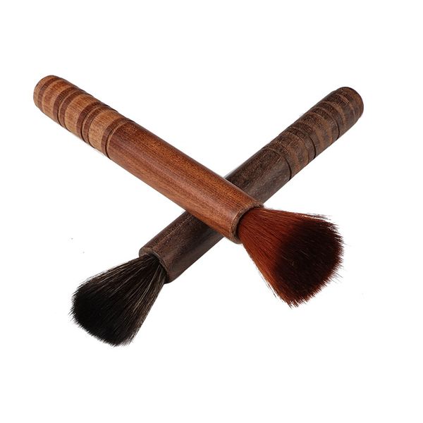 Style chinois brosse de nettoyage manche en bois de santal accessoires de thé nettoyage outil de thé brosse à thé en gros LX5284