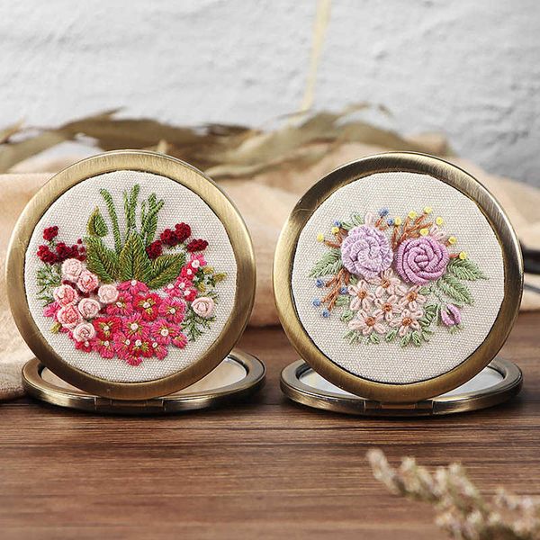 Productos de estilo chino DIY kits de espejos bordados de flores juego de costura de flores espejo de maquillaje plegable hecho a mano columpio arte artesanía regalo decoración del hogar